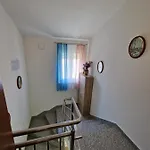 Luka Apartamento *
