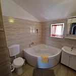 Apartamento Luka *