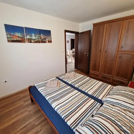 Luka Apartment